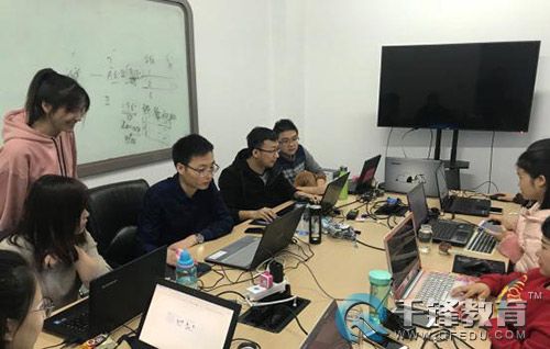 千鋒軟件測(cè)試學(xué)員246.jpg